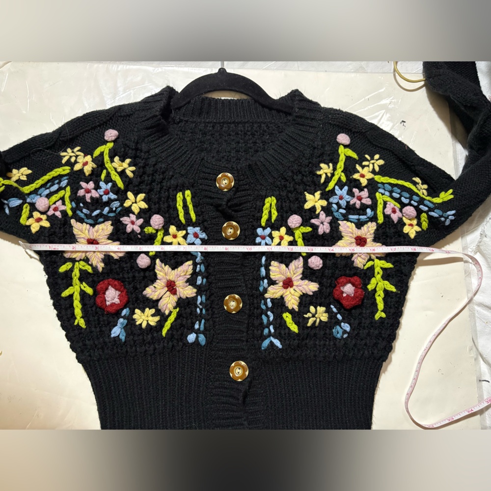 Floral Embroidered Black Sweater - Picture 10 of 10